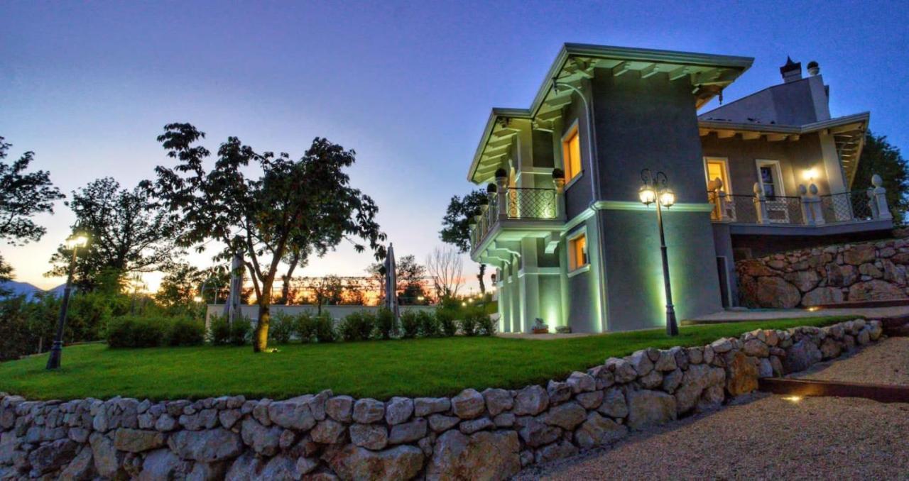 Tenuta Santo Stefano Azienda Agrituristica Santo Stefano del Sole Luaran gambar