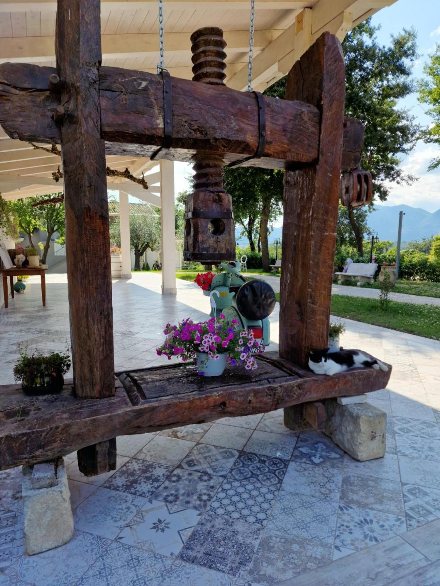 Tenuta Santo Stefano Azienda Agrituristica Santo Stefano del Sole Luaran gambar