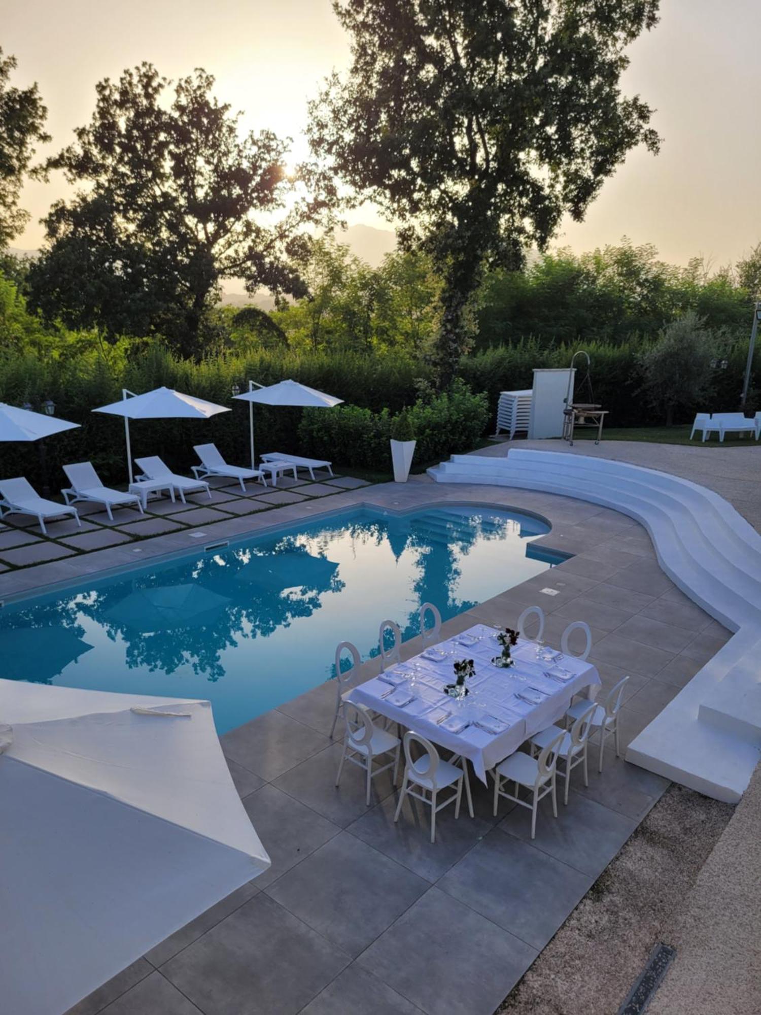 Tenuta Santo Stefano Azienda Agrituristica Santo Stefano del Sole Luaran gambar